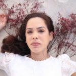 Radar de novidades 702: Carmem Pradella lança seu primeiro single solo