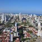 Imagem aérea de Natal, crédito Asarug https://commons.wikimedia.org/wiki/File:Fotos-A%C3%A9reas-Cidade-de-Natal.jpg